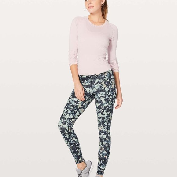 Lululemon Speed Up Tight - Full-On Luxtreme 28"